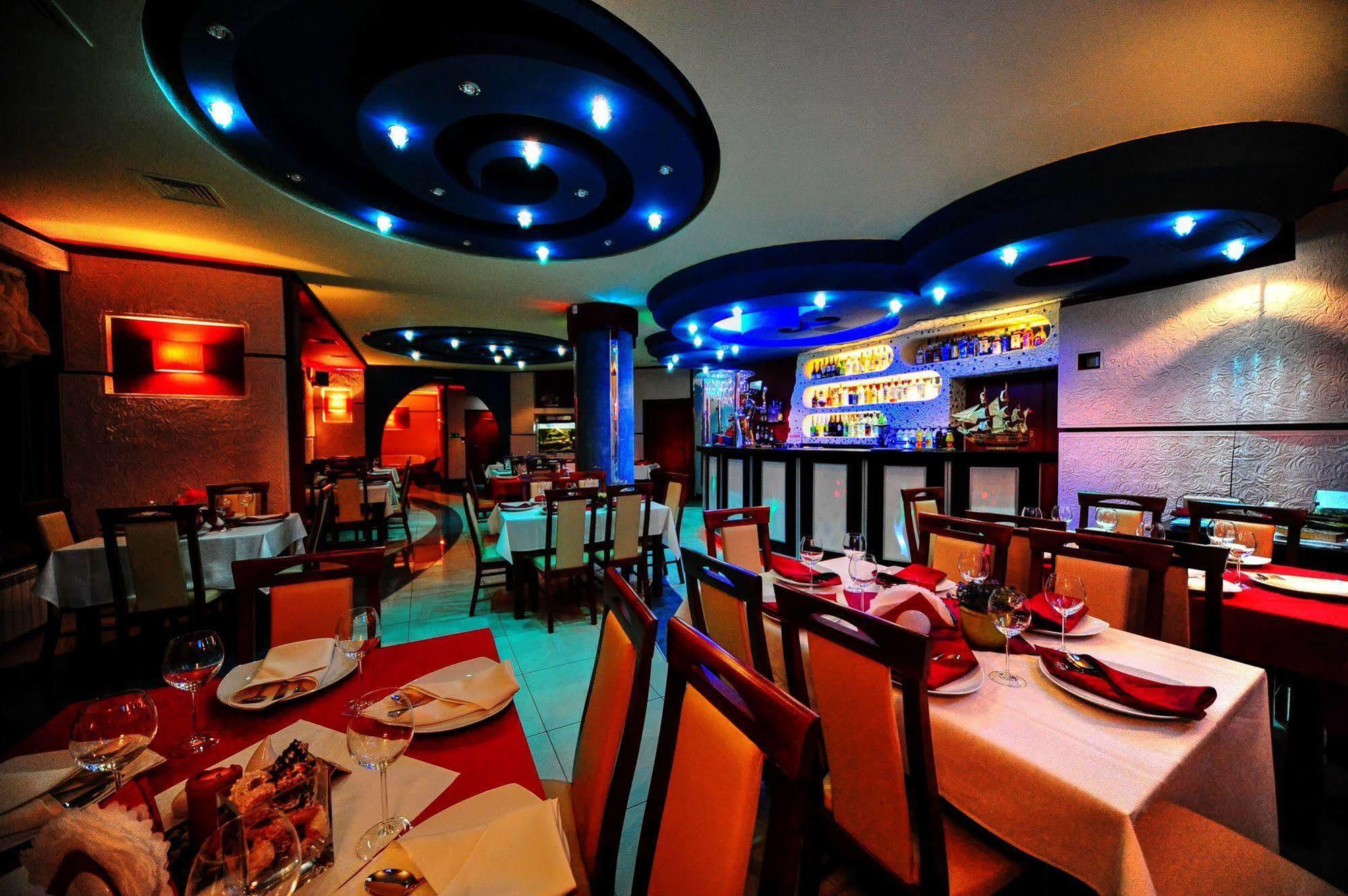 Hotel Spinaker Leba Exterior foto